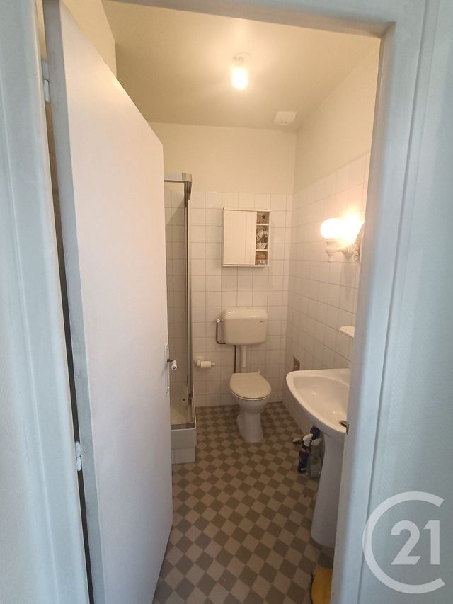 Maison &agrave; louer - 5 pi&egrave;ces - 160,11 m2 - Challans - 85 - PAYS-DE-LOIRE