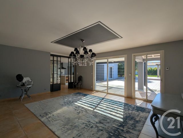 Maison à vendre - 6 pièces - 230 m2 - Beauvoir Sur Mer - 85 - PAYS-DE-LOIRE