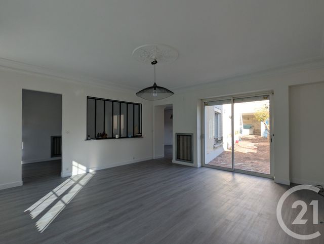 Maison à vendre - 10 pièces - 300 m2 - Beauvoir Sur Mer - 85 - PAYS-DE-LOIRE