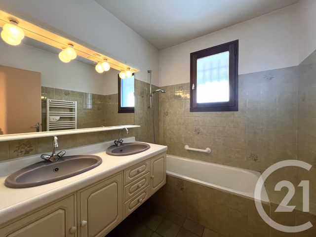 Maison &agrave; vendre - 6 pi&egrave;ces - 118,75 m2 - Challans - 85 - PAYS-DE-LOIRE