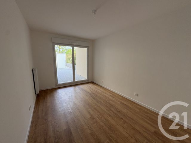Appartement F3 &agrave; louer - 3 pi&egrave;ces - 66,69 m2 - Challans - 85 - PAYS-DE-LOIRE