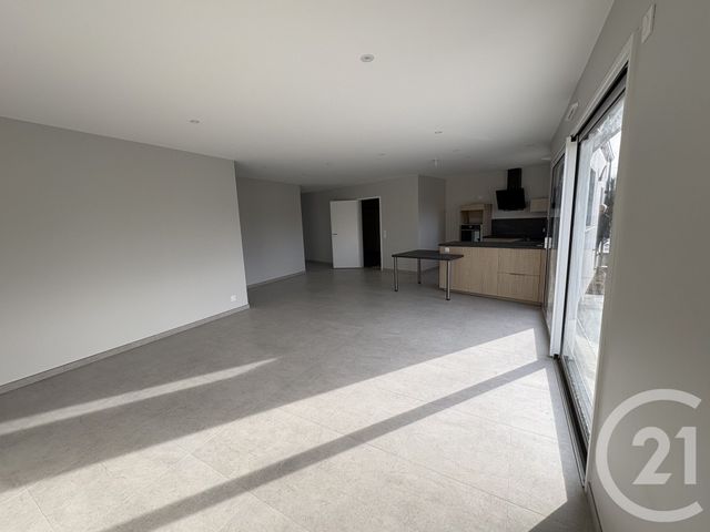 Maison &agrave; louer - 4 pi&egrave;ces - 96,52 m2 - Challans - 85 - PAYS-DE-LOIRE