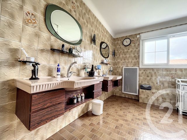 Maison &agrave; vendre - 5 pi&egrave;ces - 140 m2 - Beauvoir Sur Mer - 85 - PAYS-DE-LOIRE