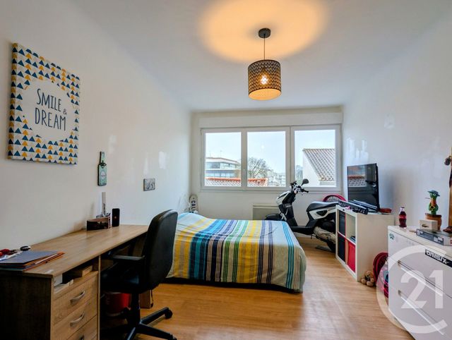 Appartement F4 &agrave; vendre - 4 pi&egrave;ces - 114 m2 - Challans - 85 - PAYS-DE-LOIRE