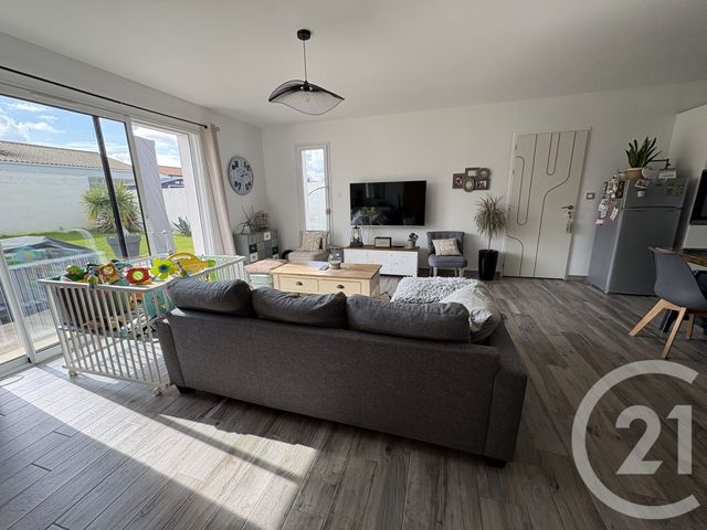 Maison &agrave; louer - 3 pi&egrave;ces - 72 m2 - Froidfond - 85 - PAYS-DE-LOIRE