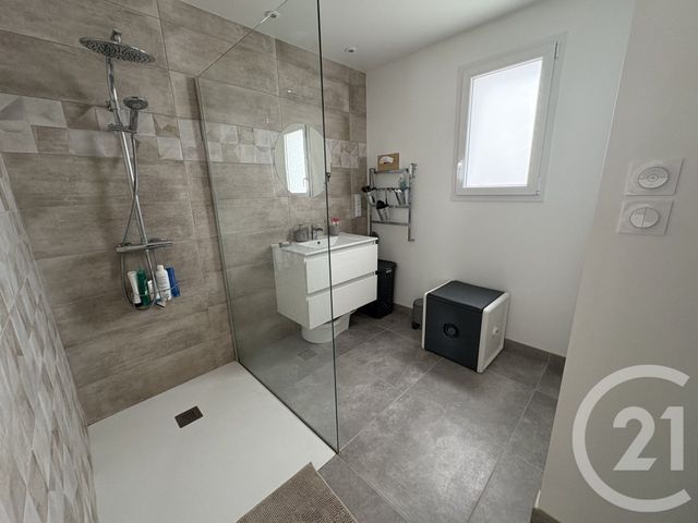 Maison &agrave; louer - 3 pi&egrave;ces - 72 m2 - Froidfond - 85 - PAYS-DE-LOIRE