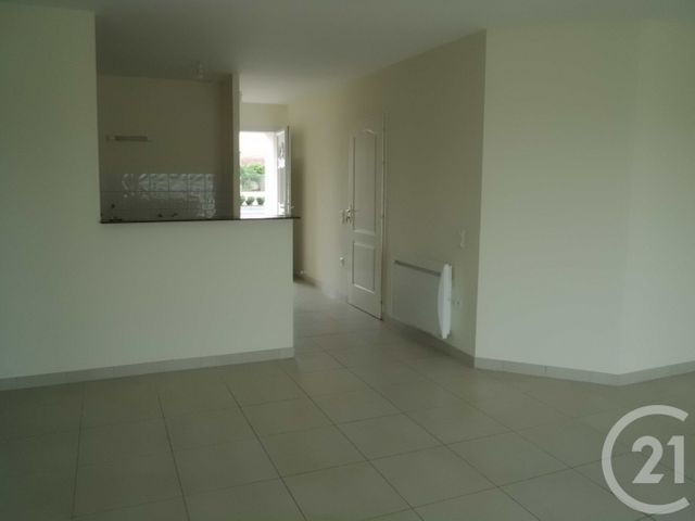 Maison &agrave; louer - 3 pi&egrave;ces - 70,75 m2 - Falleron - 85 - PAYS-DE-LOIRE