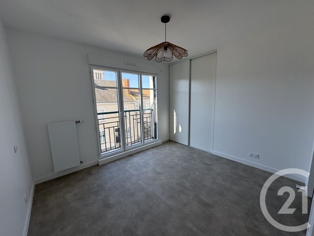 Appartement F3 &agrave; louer - 3 pi&egrave;ces - 73,68 m2 - Challans - 85 - PAYS-DE-LOIRE