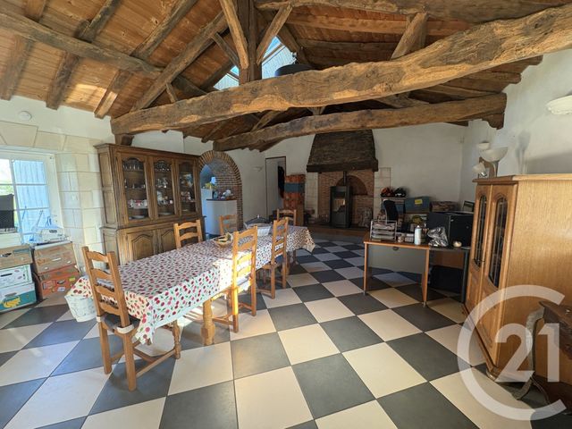 Maison &agrave; louer - 5 pi&egrave;ces - 160 m2 - Challans - 85 - PAYS-DE-LOIRE