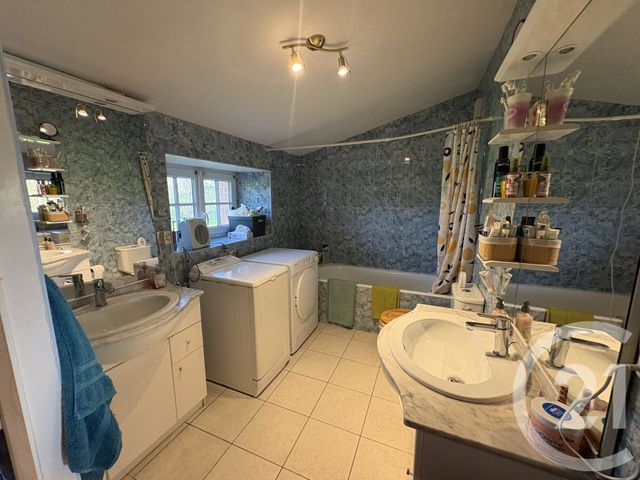 Maison &agrave; louer - 5 pi&egrave;ces - 160 m2 - Challans - 85 - PAYS-DE-LOIRE