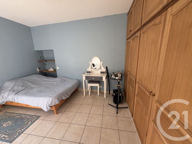 Maison &agrave; louer - 5 pi&egrave;ces - 160 m2 - Challans - 85 - PAYS-DE-LOIRE