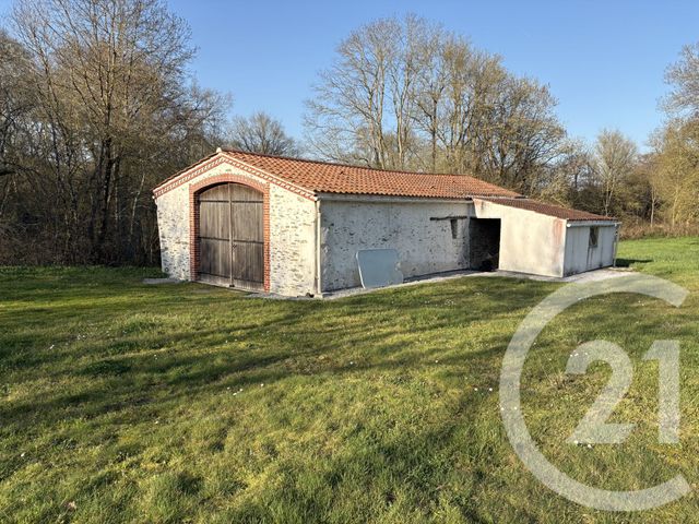 Maison &agrave; louer - 5 pi&egrave;ces - 160 m2 - Challans - 85 - PAYS-DE-LOIRE