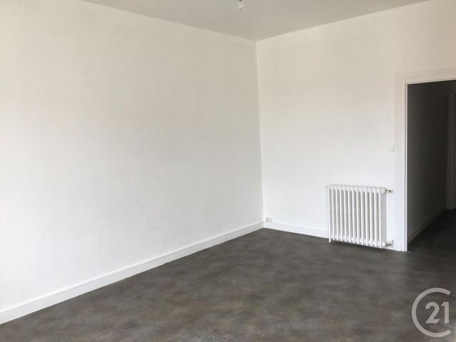 Appartement F3 &agrave; louer - 3 pi&egrave;ces - 78,26 m2 - Challans - 85 - PAYS-DE-LOIRE