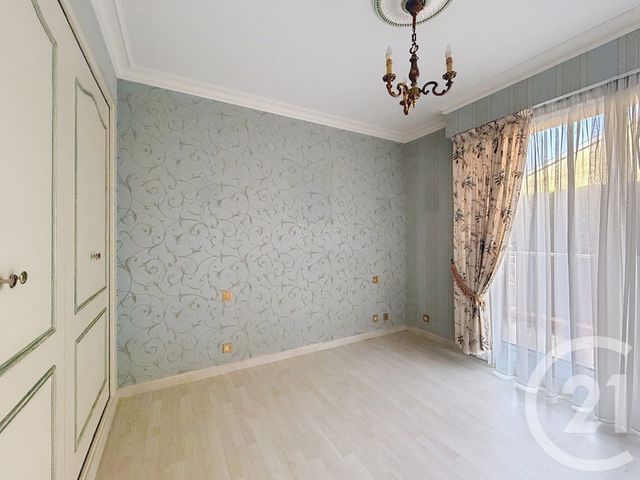 Appartement T3 &agrave; vendre - 4 pi&egrave;ces - 95,04 m2 - Challans - 85 - PAYS-DE-LOIRE