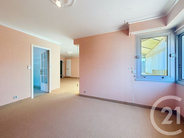 Appartement T3 &agrave; vendre - 4 pi&egrave;ces - 95,04 m2 - Challans - 85 - PAYS-DE-LOIRE