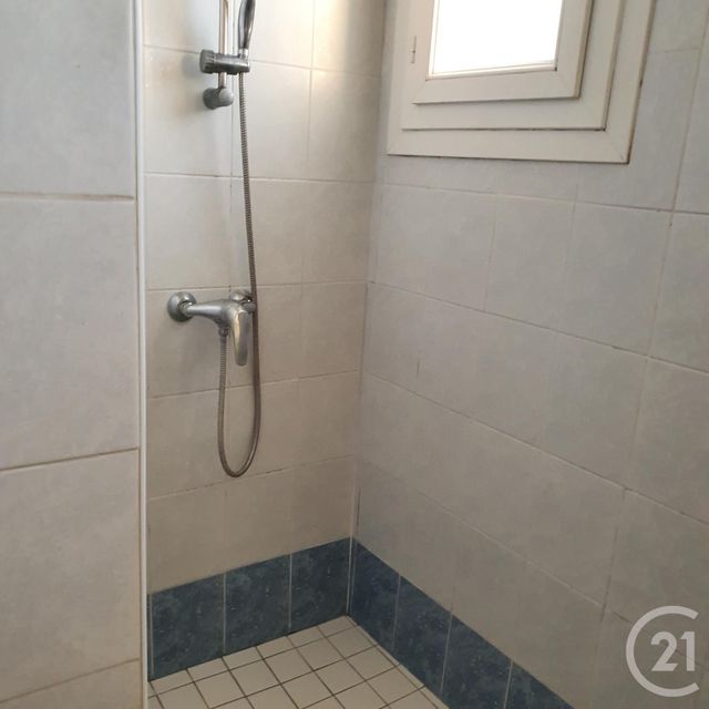 Maison &agrave; louer - 3 pi&egrave;ces - 65,08 m2 - Le Perrier - 85 - PAYS-DE-LOIRE