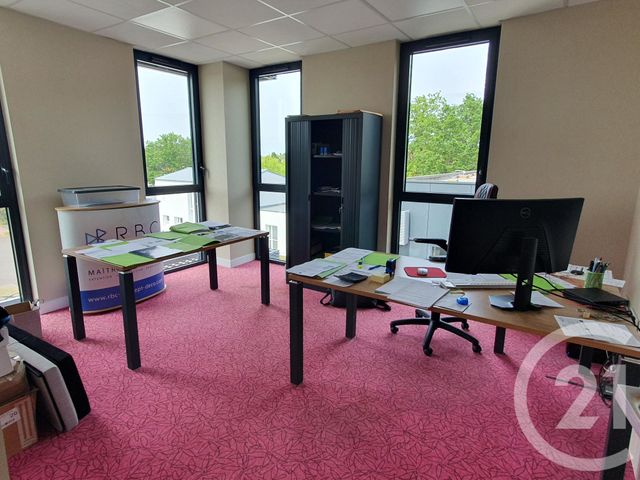 Bureaux à louer - 90.0 m2 - 85 - Vendee