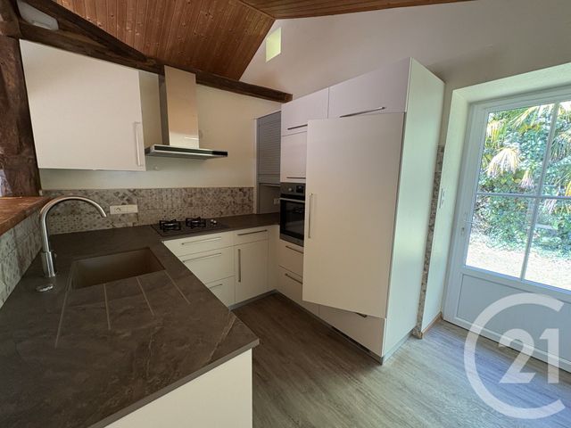 Maison &agrave; louer - 4 pi&egrave;ces - 109,97 m2 - Sallertaine - 85 - PAYS-DE-LOIRE