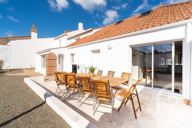 Maison &agrave; louer - 6 pi&egrave;ces - 165,74 m2 - Challans - 85 - PAYS-DE-LOIRE