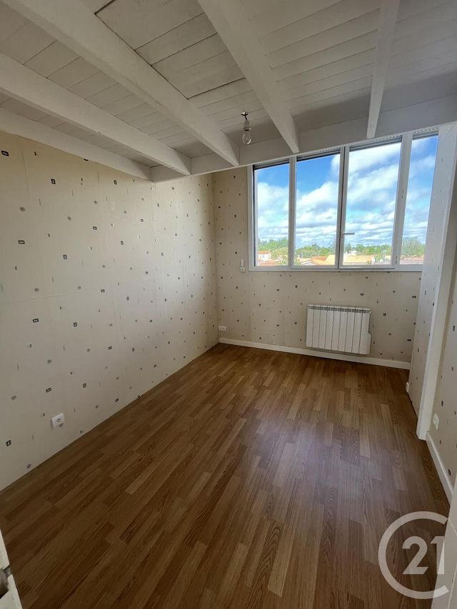 Appartement F4 &agrave; vendre - 4 pi&egrave;ces - 76,75 m2 - Commequiers - 85 - PAYS-DE-LOIRE