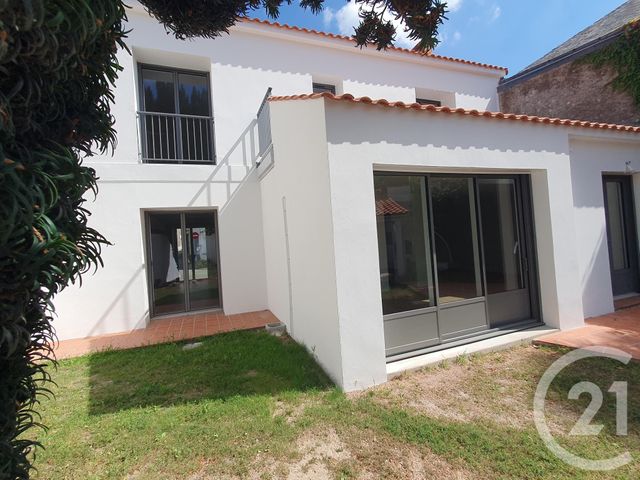 Maison &agrave; louer - 6 pi&egrave;ces - 141,37 m2 - La Garnache - 85 - PAYS-DE-LOIRE