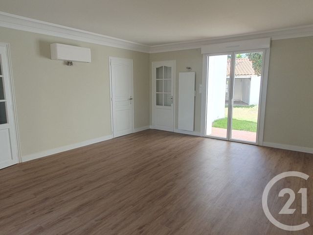 Maison &agrave; louer - 6 pi&egrave;ces - 141,37 m2 - La Garnache - 85 - PAYS-DE-LOIRE