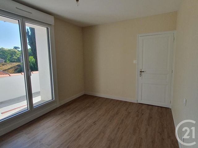 Maison &agrave; louer - 6 pi&egrave;ces - 141,37 m2 - La Garnache - 85 - PAYS-DE-LOIRE