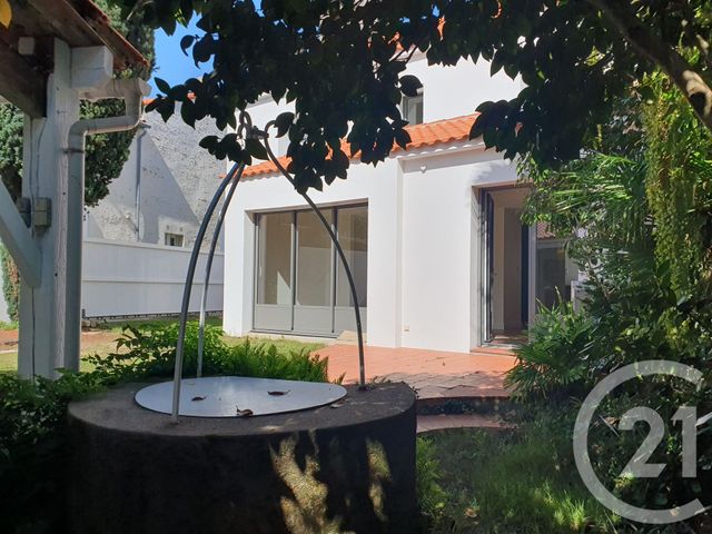 Maison &agrave; louer - 6 pi&egrave;ces - 141,37 m2 - La Garnache - 85 - PAYS-DE-LOIRE