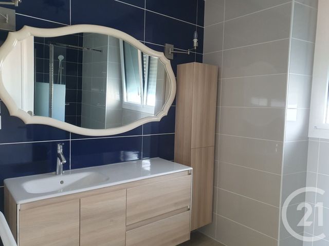 Maison &agrave; louer - 6 pi&egrave;ces - 141,37 m2 - La Garnache - 85 - PAYS-DE-LOIRE
