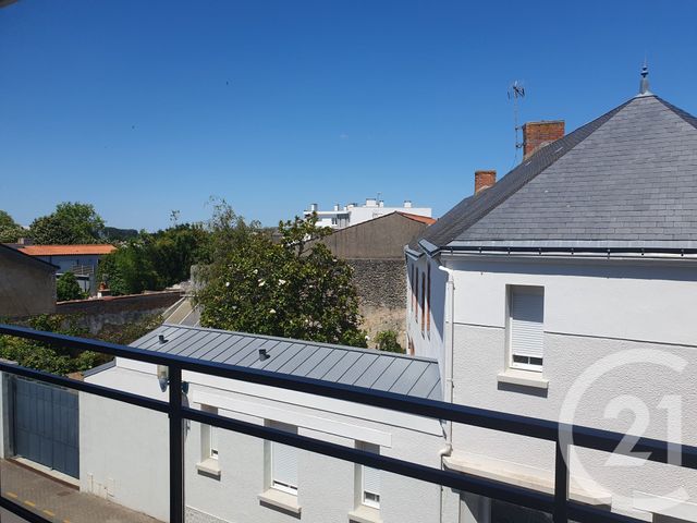 Appartement F3 &agrave; vendre - 3 pi&egrave;ces - 68,98 m2 - Challans - 85 - PAYS-DE-LOIRE