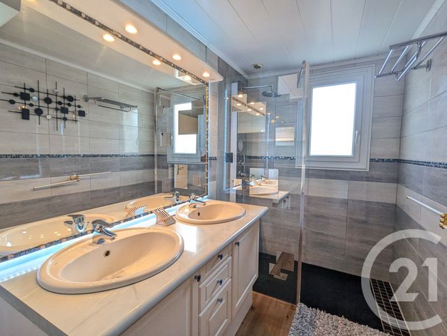 Maison &agrave; vendre - 5 pi&egrave;ces - 118 m2 - Challans - 85 - PAYS-DE-LOIRE