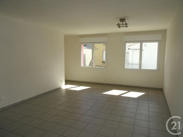 Appartement F2 &agrave; louer - 2 pi&egrave;ces - 60,55 m2 - Challans - 85 - PAYS-DE-LOIRE
