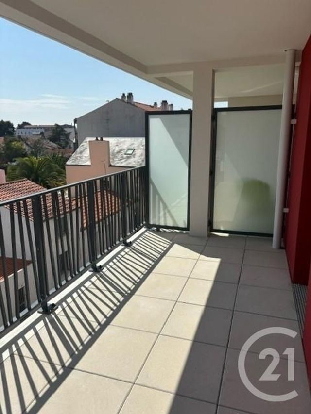 Appartement F3 &agrave; louer - 3 pi&egrave;ces - 66,06 m2 - Challans - 85 - PAYS-DE-LOIRE