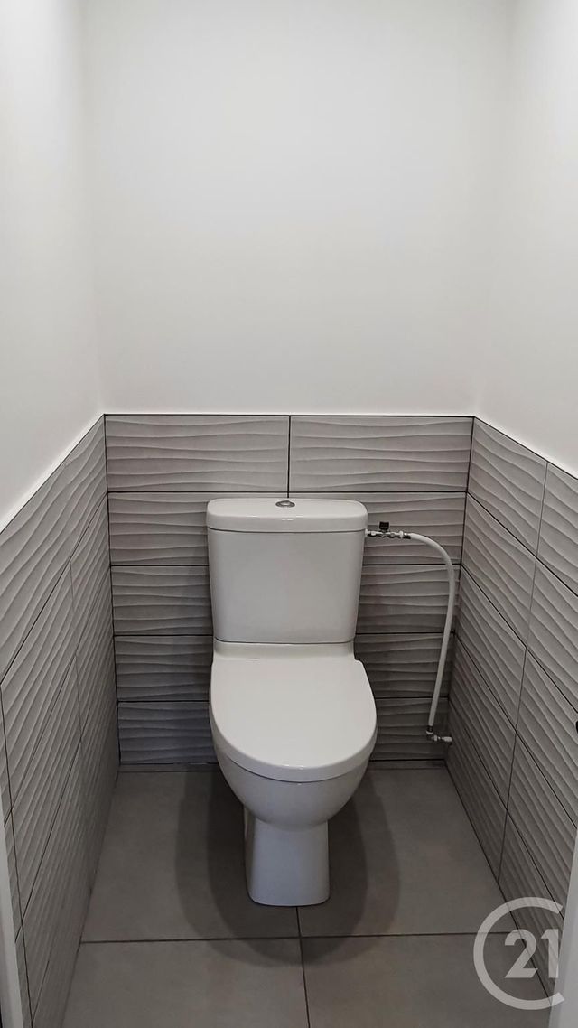 Appartement F1 &agrave; louer - 1 pi&egrave;ce - 46,79 m2 - Soullans - 85 - PAYS-DE-LOIRE