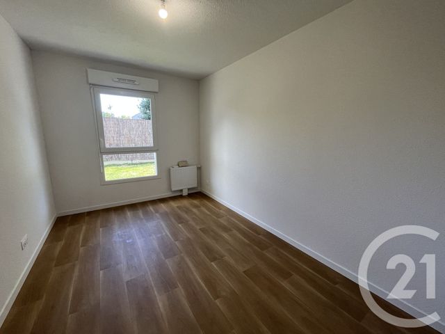 Appartement T4 &agrave; louer - 4 pi&egrave;ces - 78,15 m2 - Challans - 85 - PAYS-DE-LOIRE
