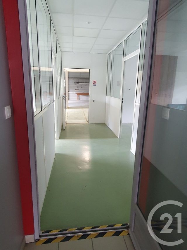 Local commercial à louer - 392.0 m2 - 85 - Vendee