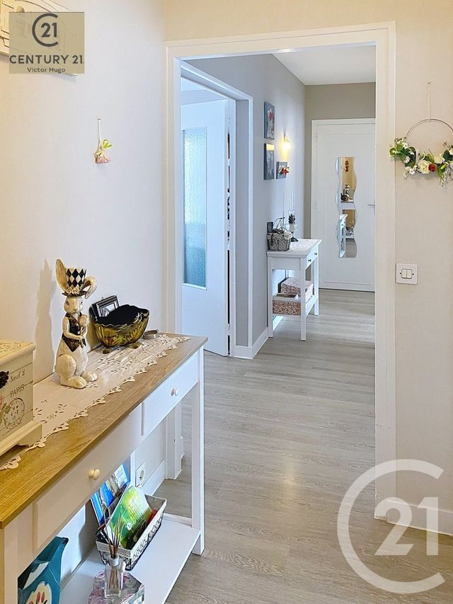 Appartement F4 &agrave; vendre - 4 pi&egrave;ces - 73,82 m2 - Limoges - 87 - LIMOUSIN