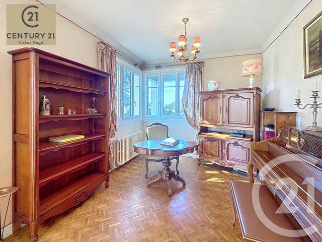 Maison à vendre - 7 pièces - 222,73 m2 - Le Palais Sur Vienne - 87 - LIMOUSIN