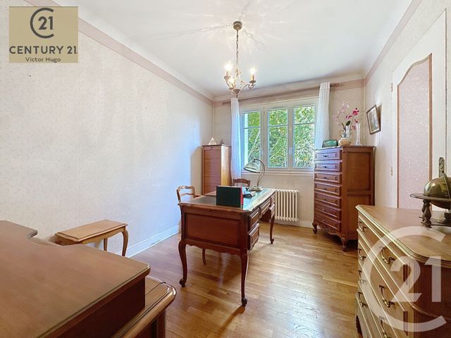 Maison à vendre - 7 pièces - 222,73 m2 - Le Palais Sur Vienne - 87 - LIMOUSIN