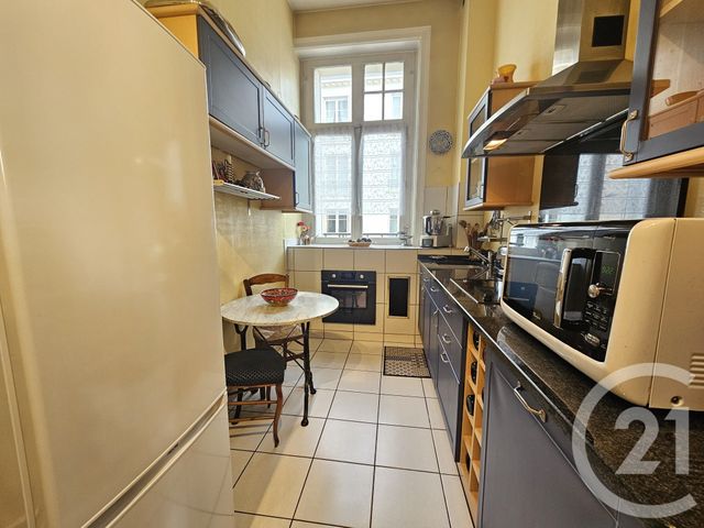 Appartement &agrave; vendre - 6 pi&egrave;ces - 153,35 m2 - Limoges - 87 - LIMOUSIN