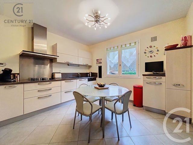 Maison &agrave; vendre - 6 pi&egrave;ces - 211,18 m2 - Couzeix - 87 - LIMOUSIN