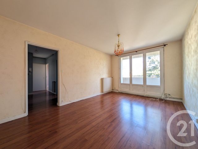 Appartement &agrave; vendre - 4 pi&egrave;ces - 76,17 m2 - Limoges - 87 - LIMOUSIN