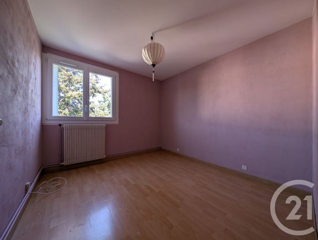 Appartement &agrave; vendre - 4 pi&egrave;ces - 76,17 m2 - Limoges - 87 - LIMOUSIN