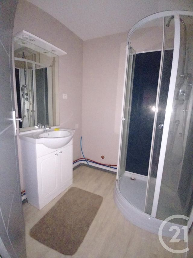 Appartement F3 &agrave; louer - 3 pi&egrave;ces - 56,36 m2 - Limoges - 87 - LIMOUSIN