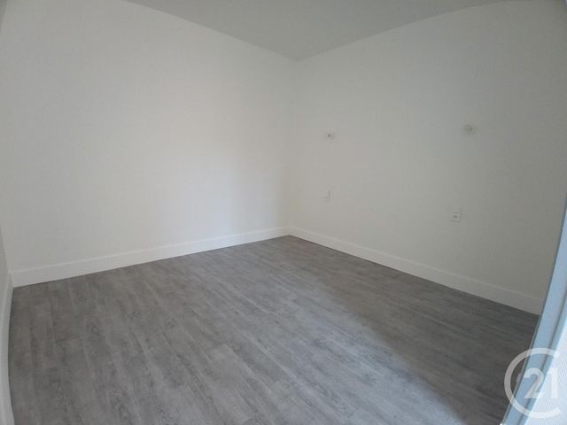 Appartement F3 &agrave; louer - 3 pi&egrave;ces - 59,72 m2 - Limoges - 87 - LIMOUSIN