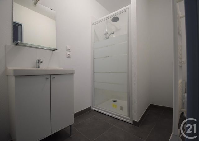 Appartement F3 &agrave; louer - 3 pi&egrave;ces - 59,72 m2 - Limoges - 87 - LIMOUSIN