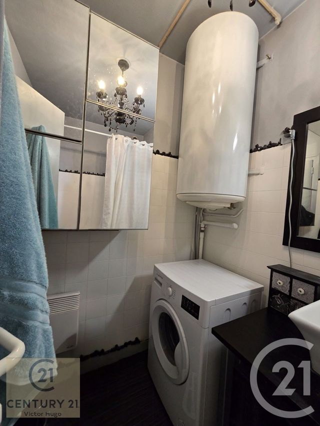 Appartement F2 &agrave; louer - 2 pi&egrave;ces - 64,37 m2 - Limoges - 87 - LIMOUSIN