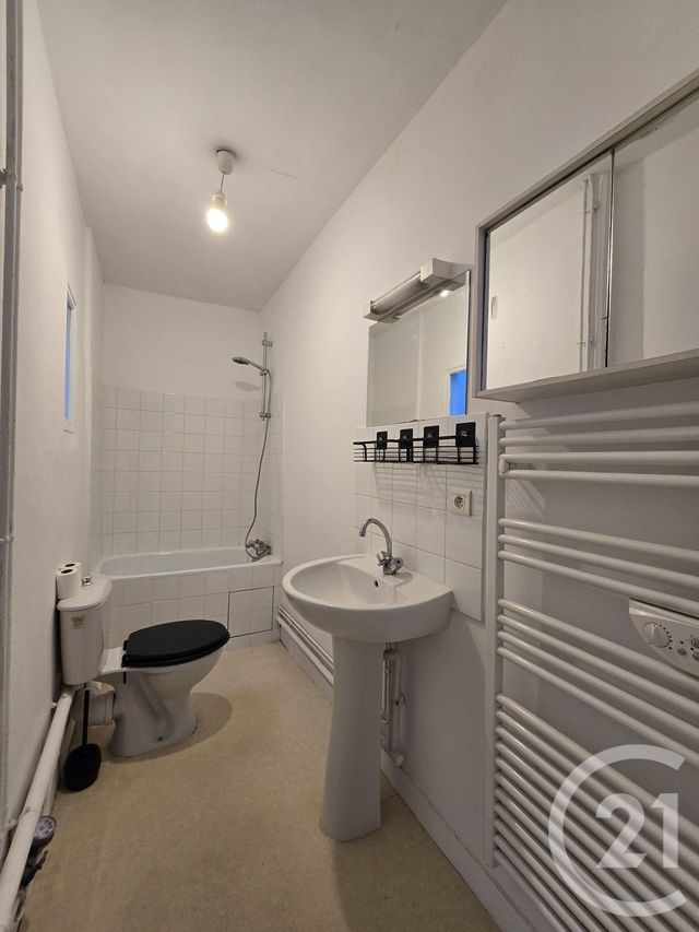 Appartement F2 &agrave; louer - 2 pi&egrave;ces - 51,17 m2 - Limoges - 87 - LIMOUSIN