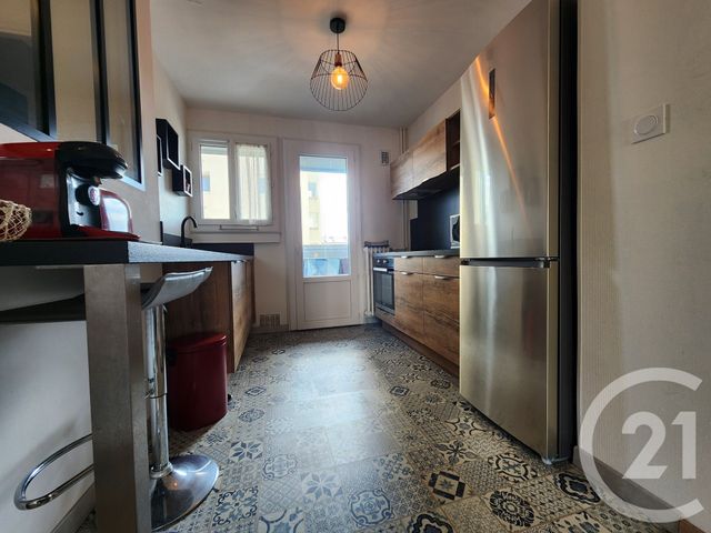 Appartement F3 &agrave; louer - 3 pi&egrave;ces - 56,12 m2 - Limoges - 87 - LIMOUSIN