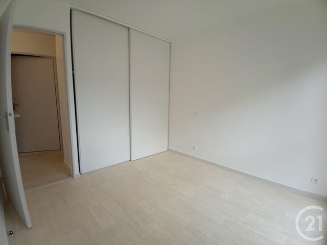 Appartement F3 &agrave; louer - 3 pi&egrave;ces - 80,47 m2 - Limoges - 87 - LIMOUSIN